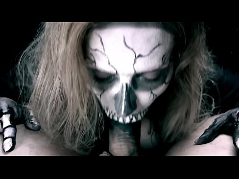 ❤️ Demonska djevojka siše kurac svojim crnim ustima i guta spermu. ☑ Porno fb na bs.special-grasser.ru ❌
