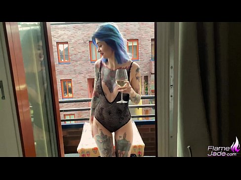❤️ Sjajna djevojka sisa gutljajem i strastveno jebe pod otvorenim nebom ☑ Porno fb na bs.special-grasser.ru ❌